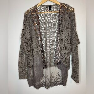 BKE Boutique Crochet Lace Cardigan Boho Open Knit Sequin Trim Women’s Small